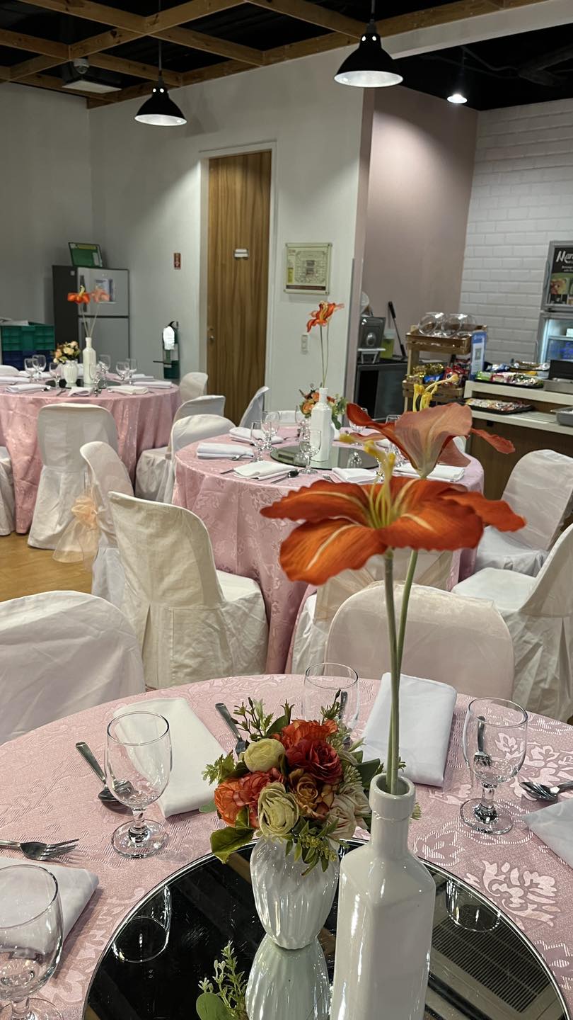 M. Balanlay Catering Services photo 6
