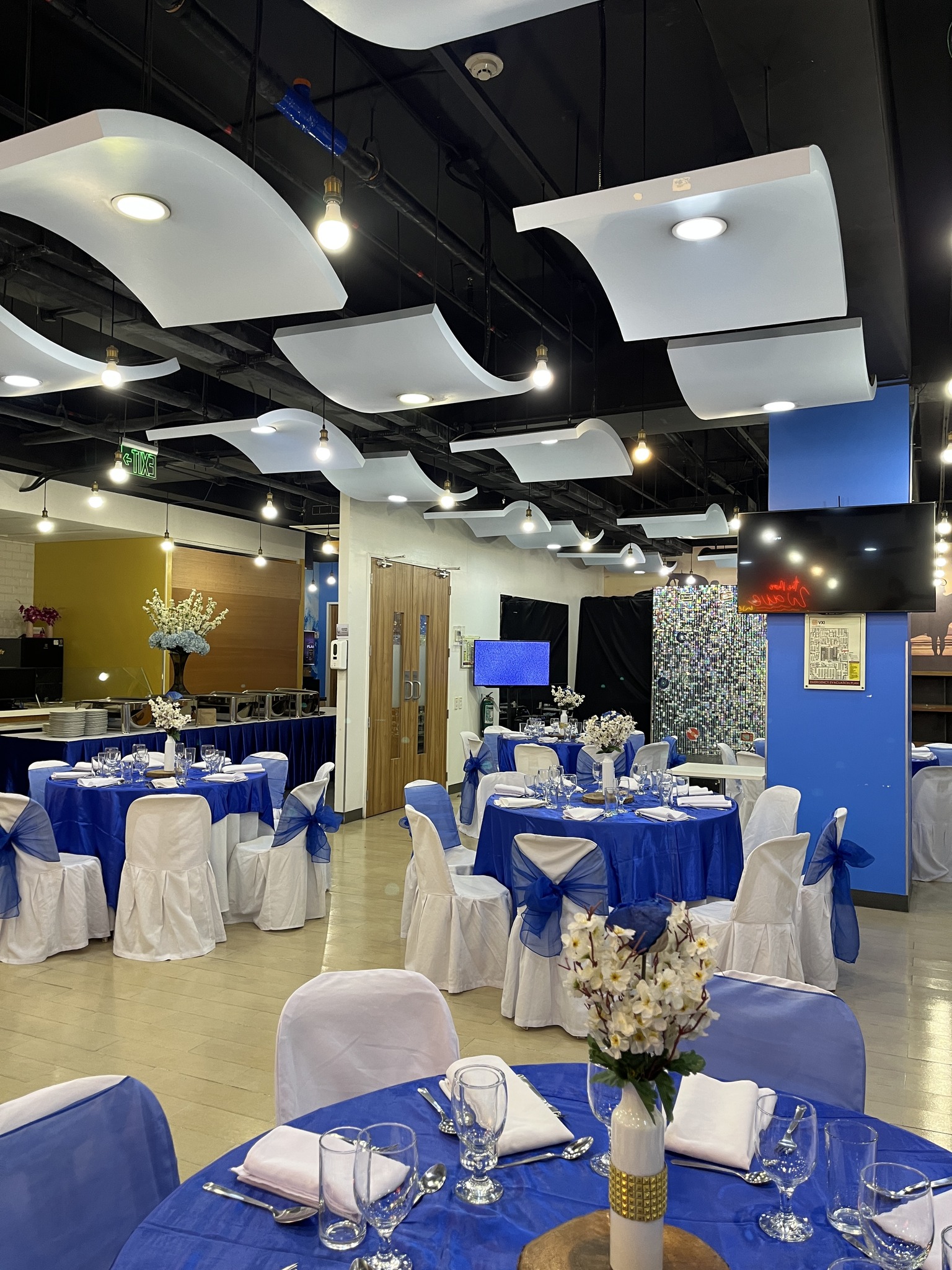 M. Balanlay Catering Services photo 3